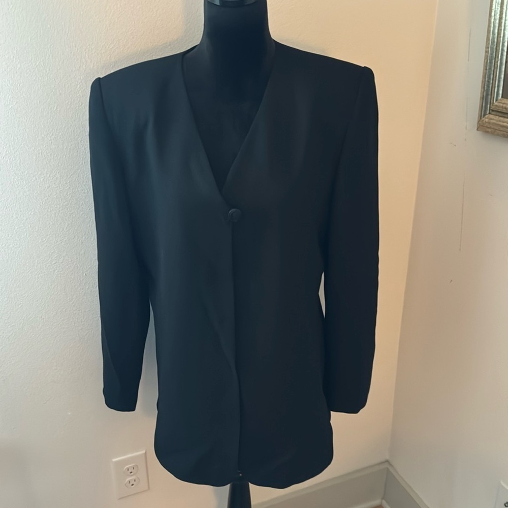 En Avance Sz 12 black long blazer suit coat jacket button front